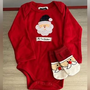 Mudpie Baby’s First Christmas Onesie and Sock Box Set 0-6 Months NWT